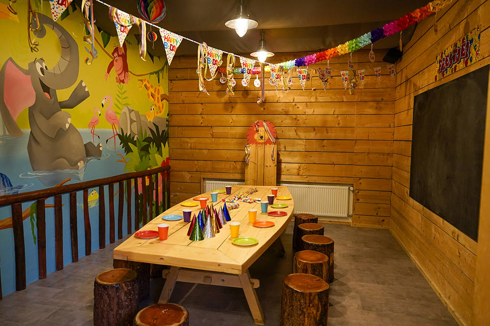 De leukste ruimte bij KidsZoo, jouw persoonlijke feestkamer!